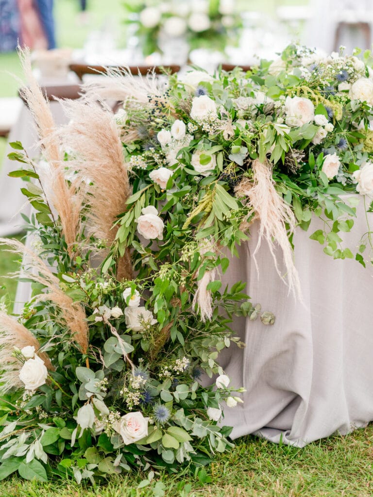 New Hampshire Wedding Vendor Spotlight with Apotheca Floral